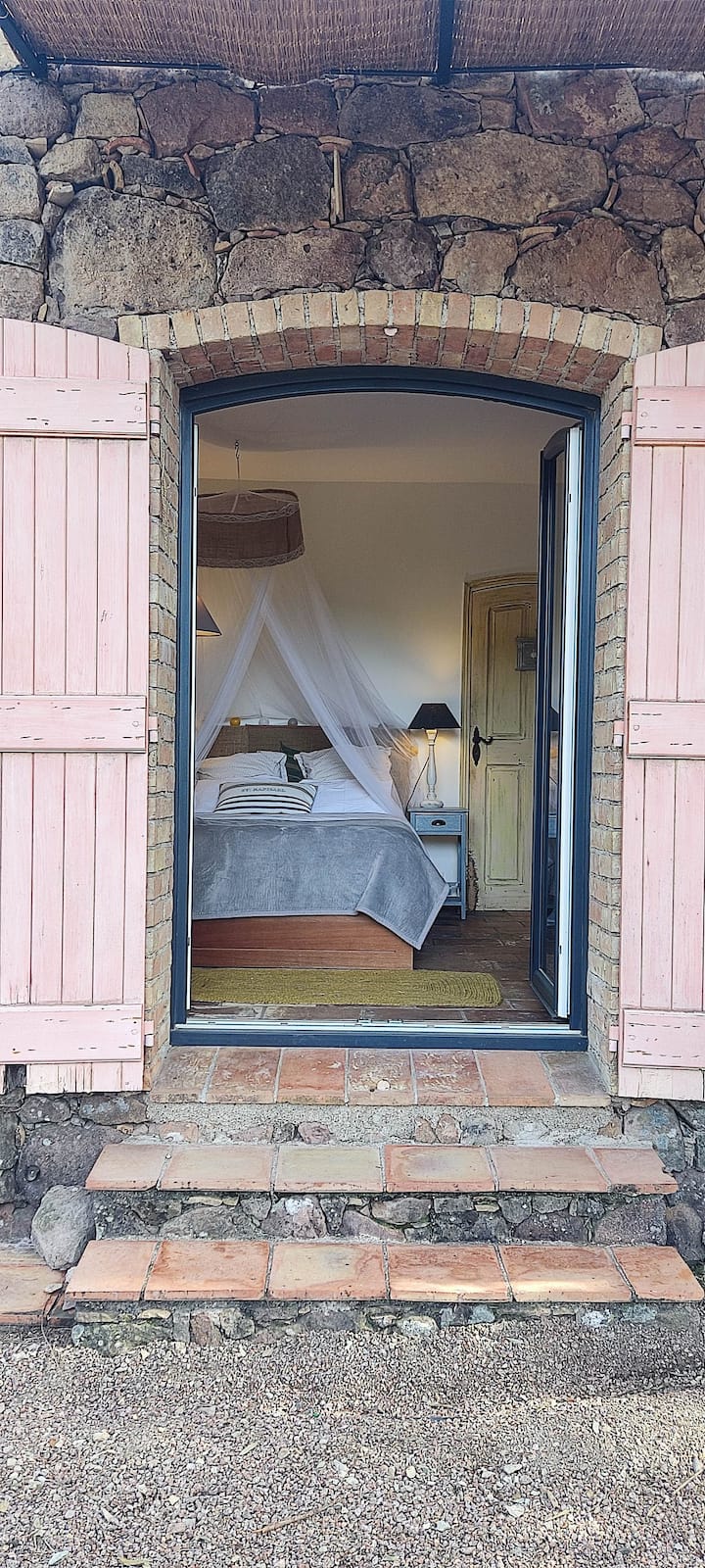 საძინებელი 2