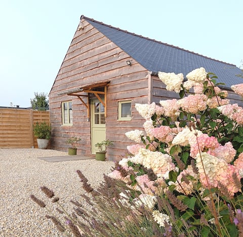 Charming Countryside Chalet