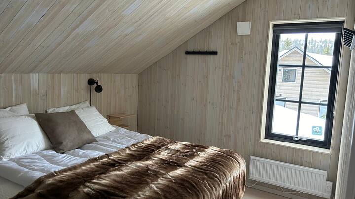 双人客房，配备1.80厘米床和双人衣柜