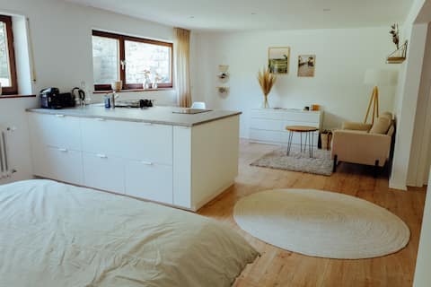 Basement apartment in Gimmeldingen