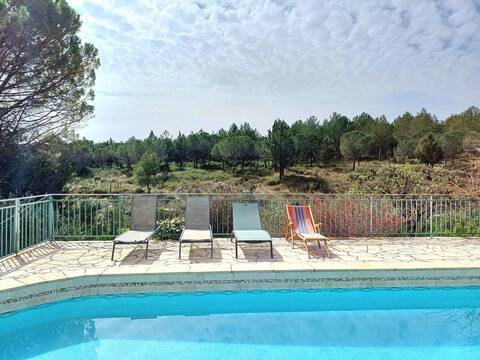 Quiet villa, pool, garden near Montpellier