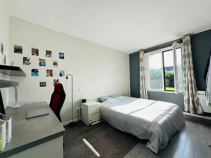 غرفة النوم 1