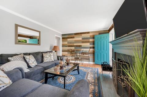 Successful Airbnb property: Comfy 5 Beds 2 Bath 1 Acre Home in Parkwood Union Hill