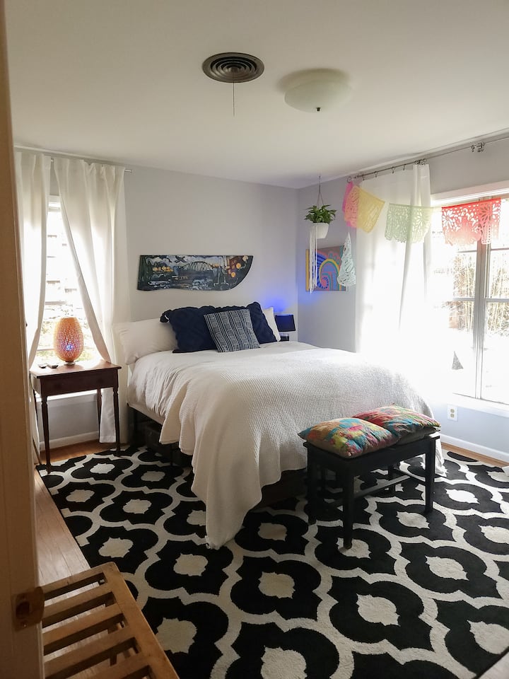 Თუ პრობლემა შეგექმნებათ, დაჯავშნამდე შეამოწმეთ სტატუსი. 