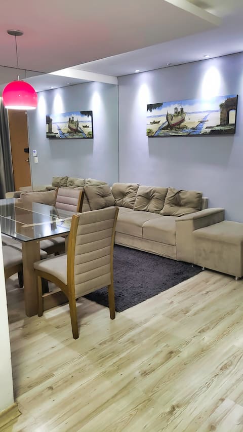 Apart. Func. Prox. Cid. Admin, Cid. Galo, Aeroport