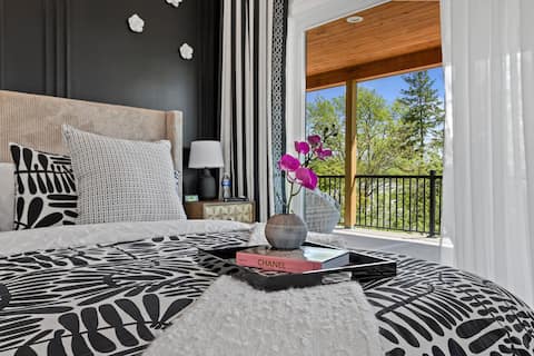 New/Luxe/Lake Geneva/2 Hot Tubs/Sauna/Arcades