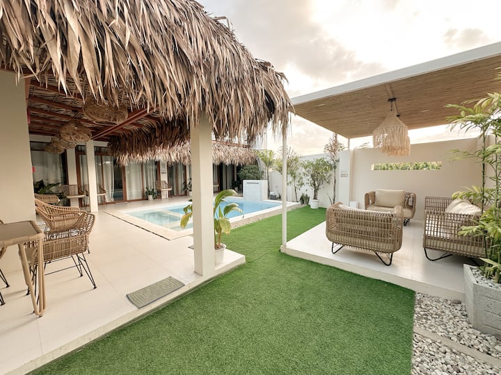 Bali-inspired Private Villa In Vigan, Ilocos Sur - Bantay