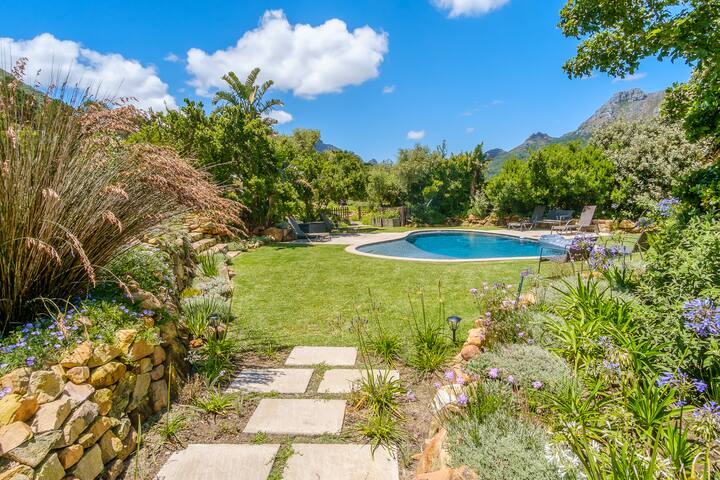 Beau’s Cape Villa gallery image 2