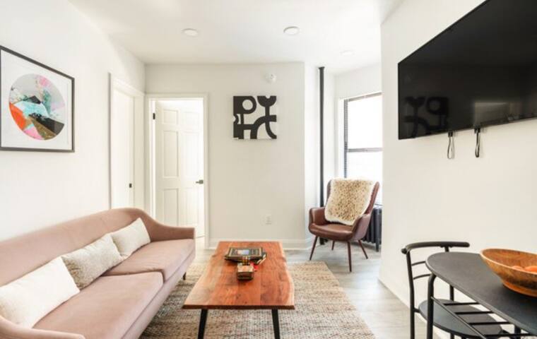 A Gem in Lower East Side gallery image 4