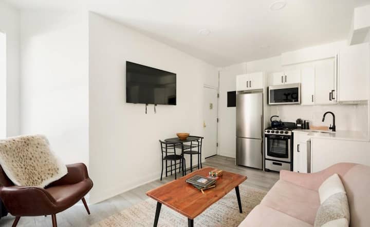 A Gem In Lower East Side - New York