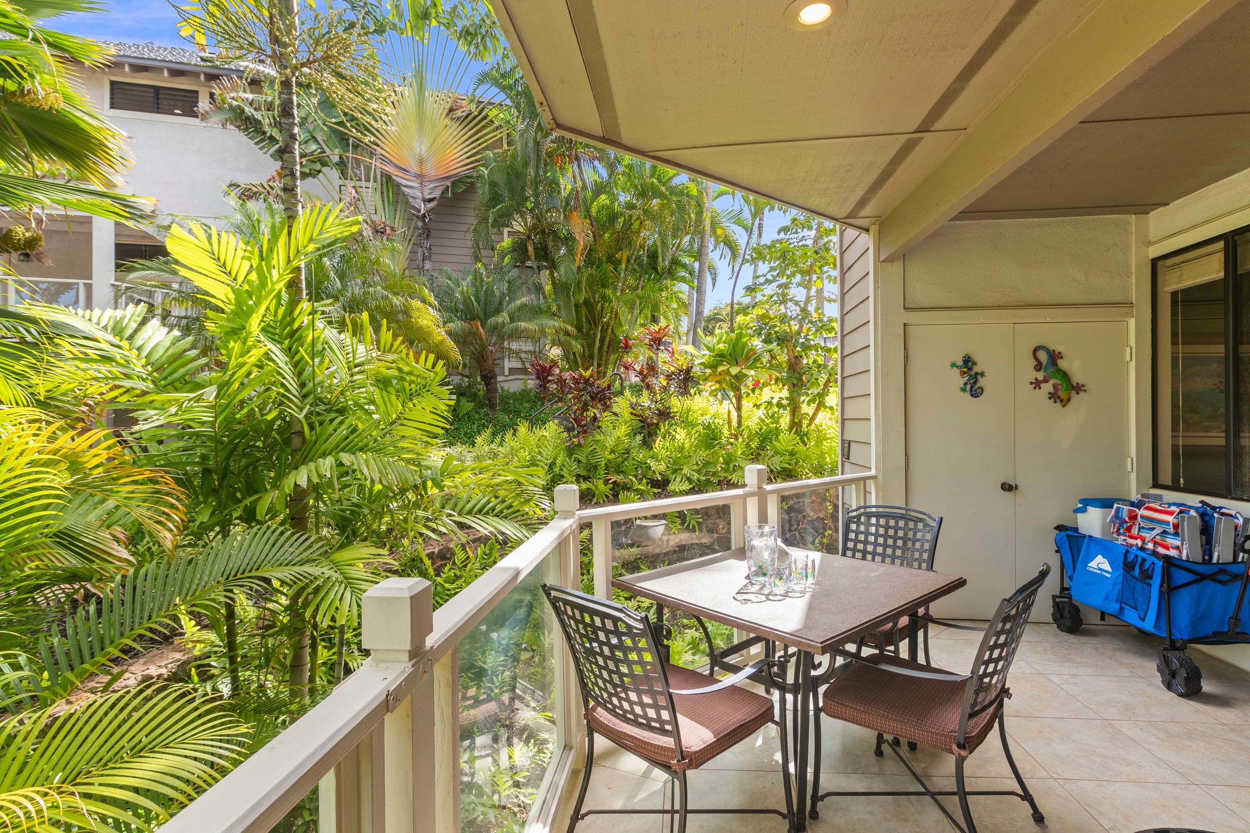Amazing location! Chic Maui Getaway (ground floor) - Image 4
