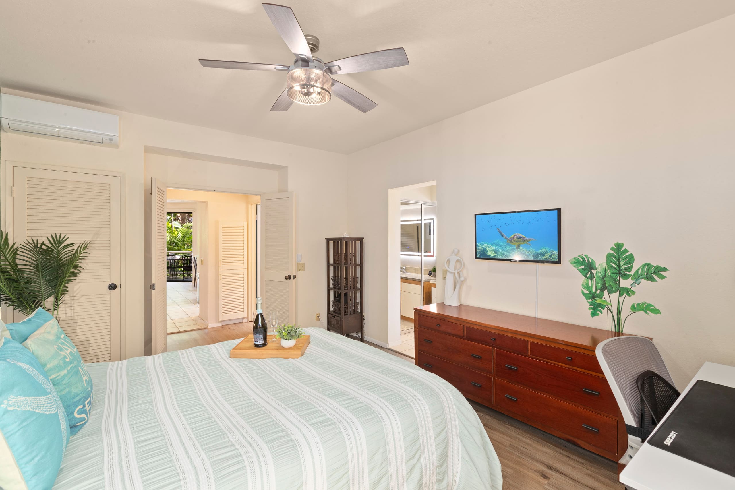 Amazing location! Chic Maui Getaway (ground floor) - Image 34