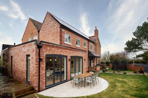 Beautiful countryside farmhouse