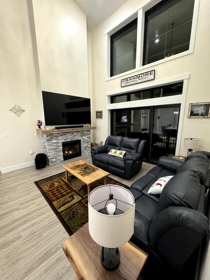 Fairbank Lodge Ski-in/out Condo On Cranmore - North Conway, NH