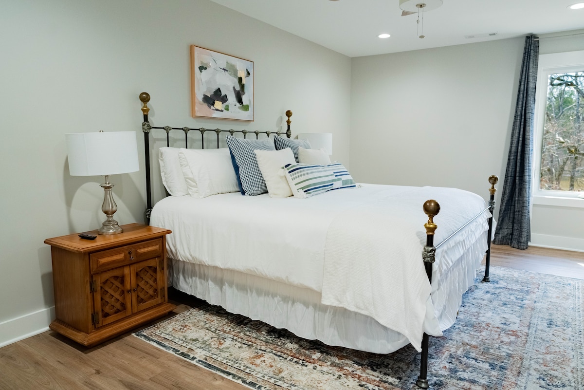 Up-stairs master with wonderful King bed and HUGE bathroom.