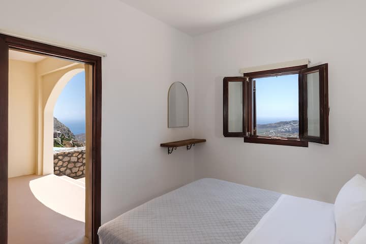 Standard Sea View Suite - Santorini