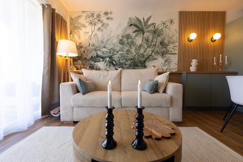 Top Airbnb: Sweet Dove - 4* Cocoon - Balcony & Private Parking à Chambéry