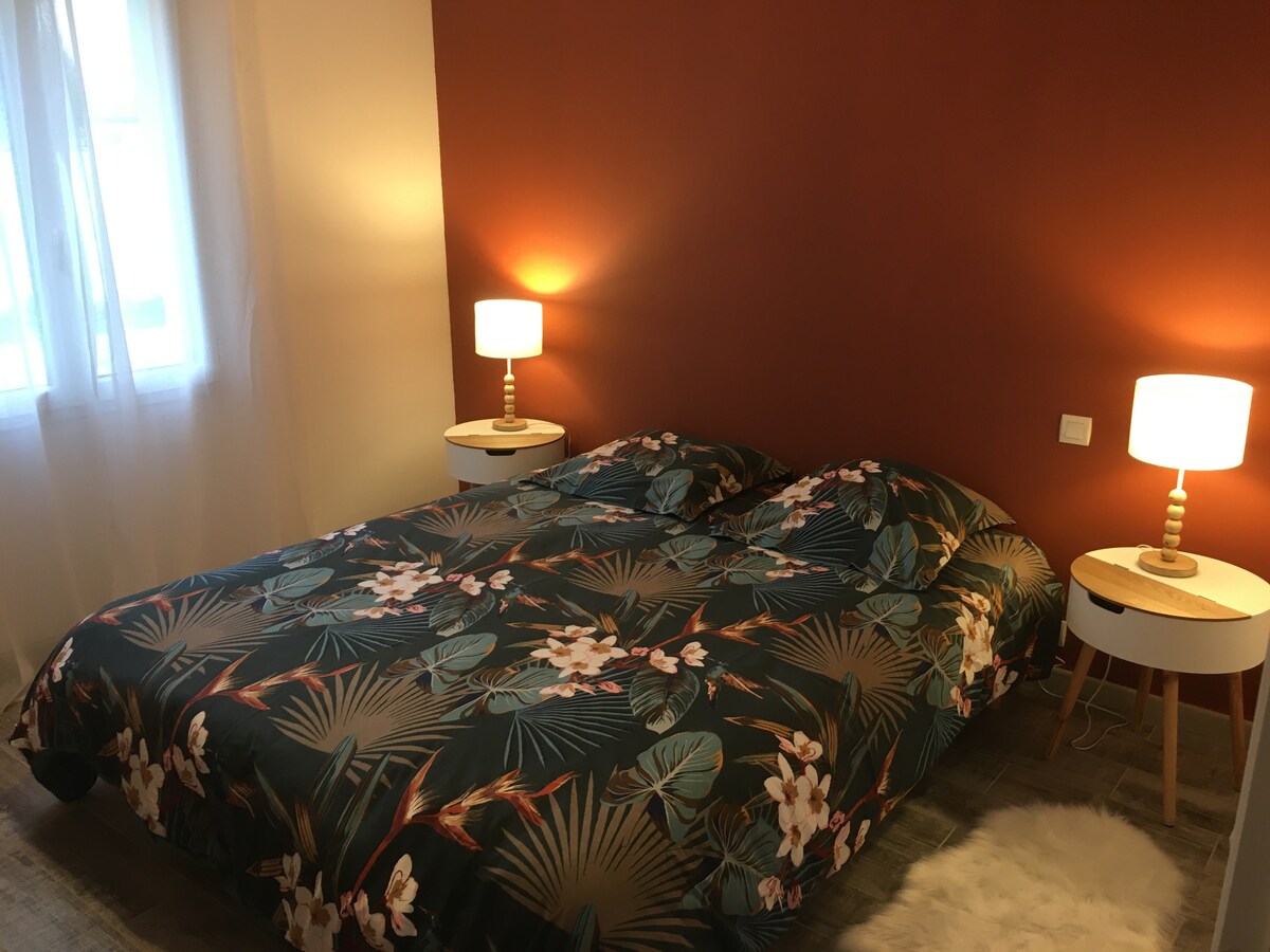 غرفة النوم 2