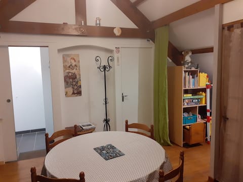 Chez Bruno 38 m² 2*, 1 Bedroom, kitchen, bathroom, terrace