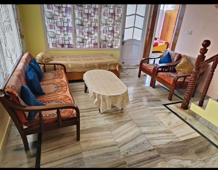 Geetanjali 
Family Suite Homestay - Solan