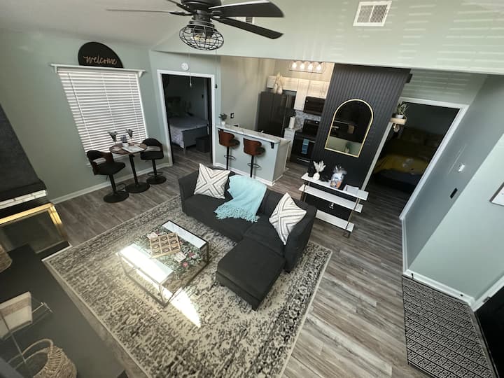 Manhattan Condo - Huntsville, AL