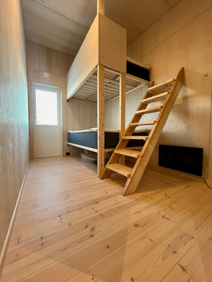 غرفة النوم 2