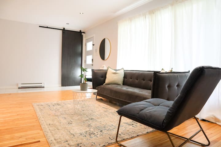 Maison Moderne - Longueuil