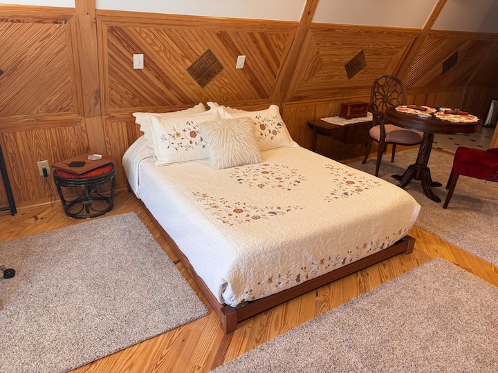 Queen bed