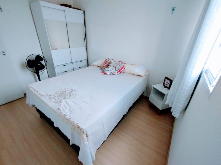 Spavaća soba 2 bračni krevet 