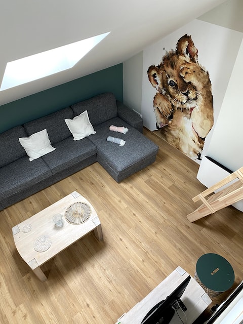 Successful Airbnb property: Cozy haven in Moret•Air conditioning•Premium welcome in Moret Loing Et Orvanne