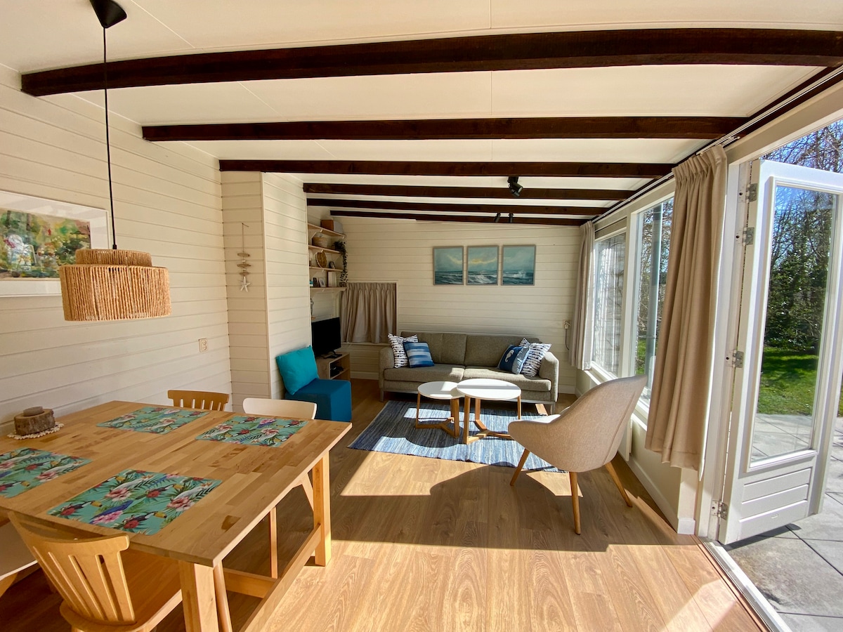 Top Airbnb: Duinland 116 vacation home with spacious garden in Sint Maartenszee