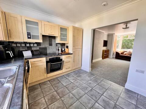 Two bedrooms, Shower, Lounge & Kitchen