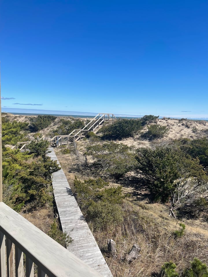 Avon Oceanfront Beauty- No Cleaning Fee - Outer Banks, NC
