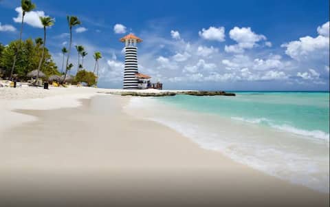 Beach, Private Pool and Garden