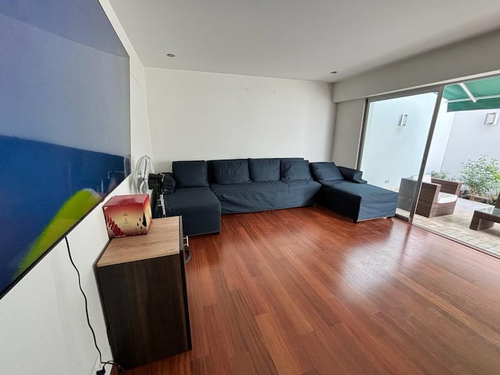 მისაღები ოთახი