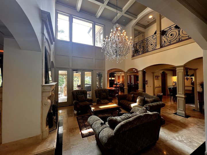 The Bayberry Retreat - Lake Lanier, GA