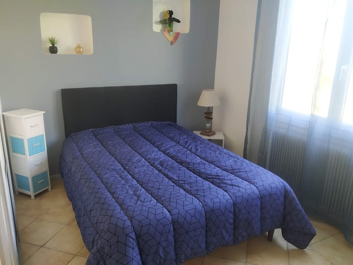 غرفة النوم 2