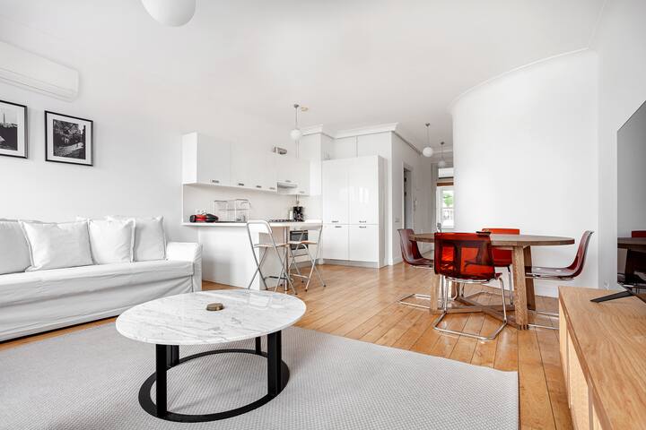 Two Bedroom with Sea View in Galata (T10) gallery image 4