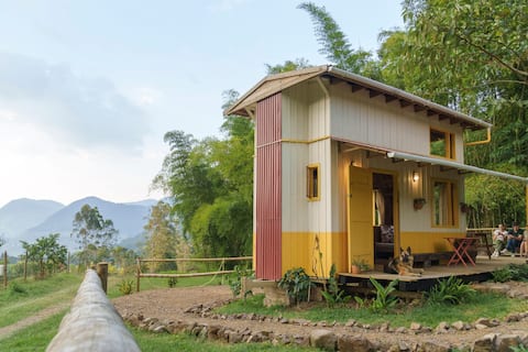 Top Airbnb: Calandria TinyHouse in Jardín