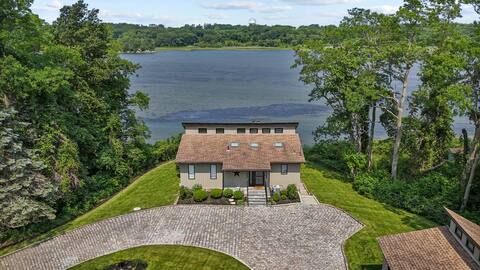 The Aquarius Narragansett, RI Waterfront Property