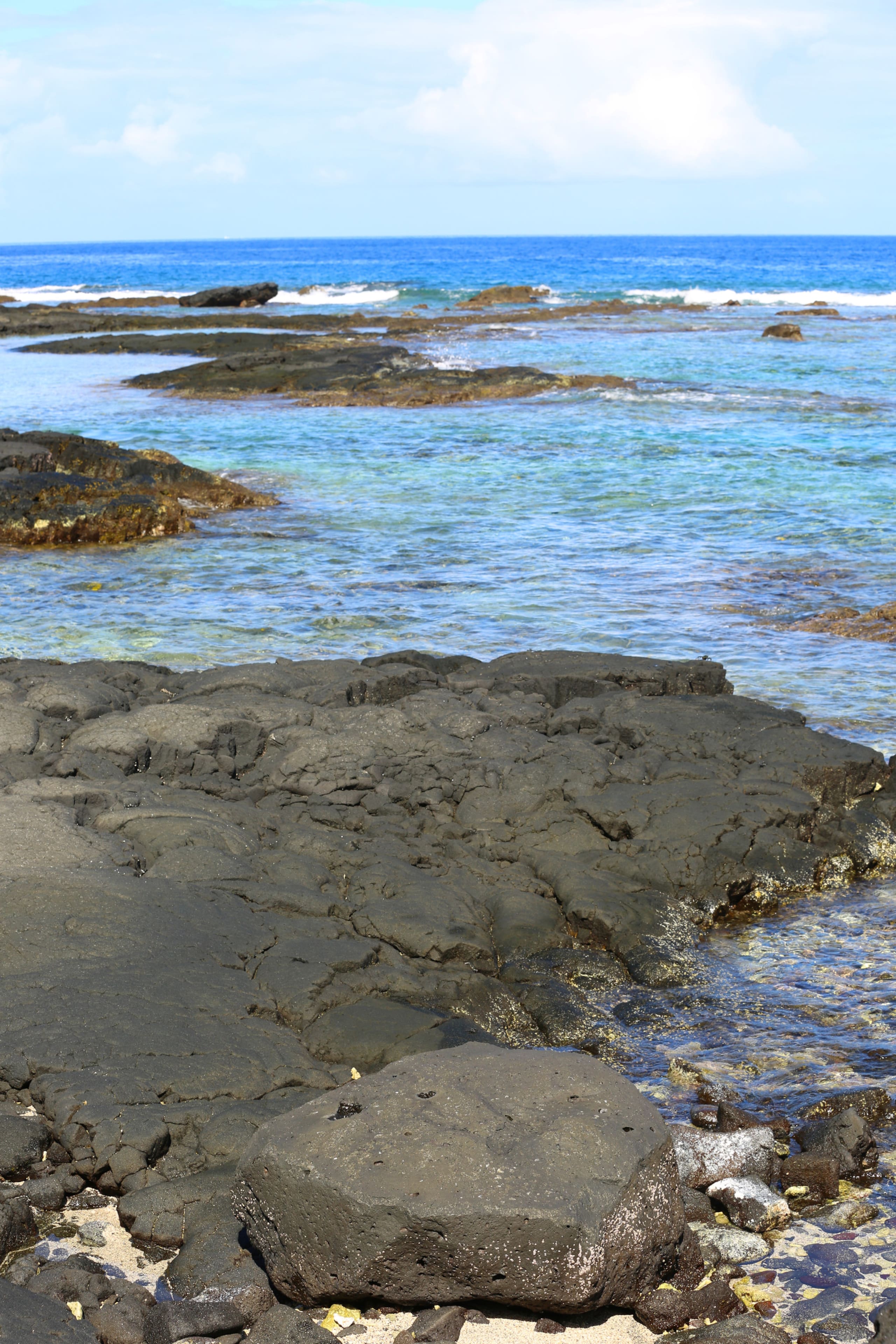 Condo in Kailua-Kona · ★4.98 · 2 bedrooms · 2 beds · 2 shared baths - Image 39