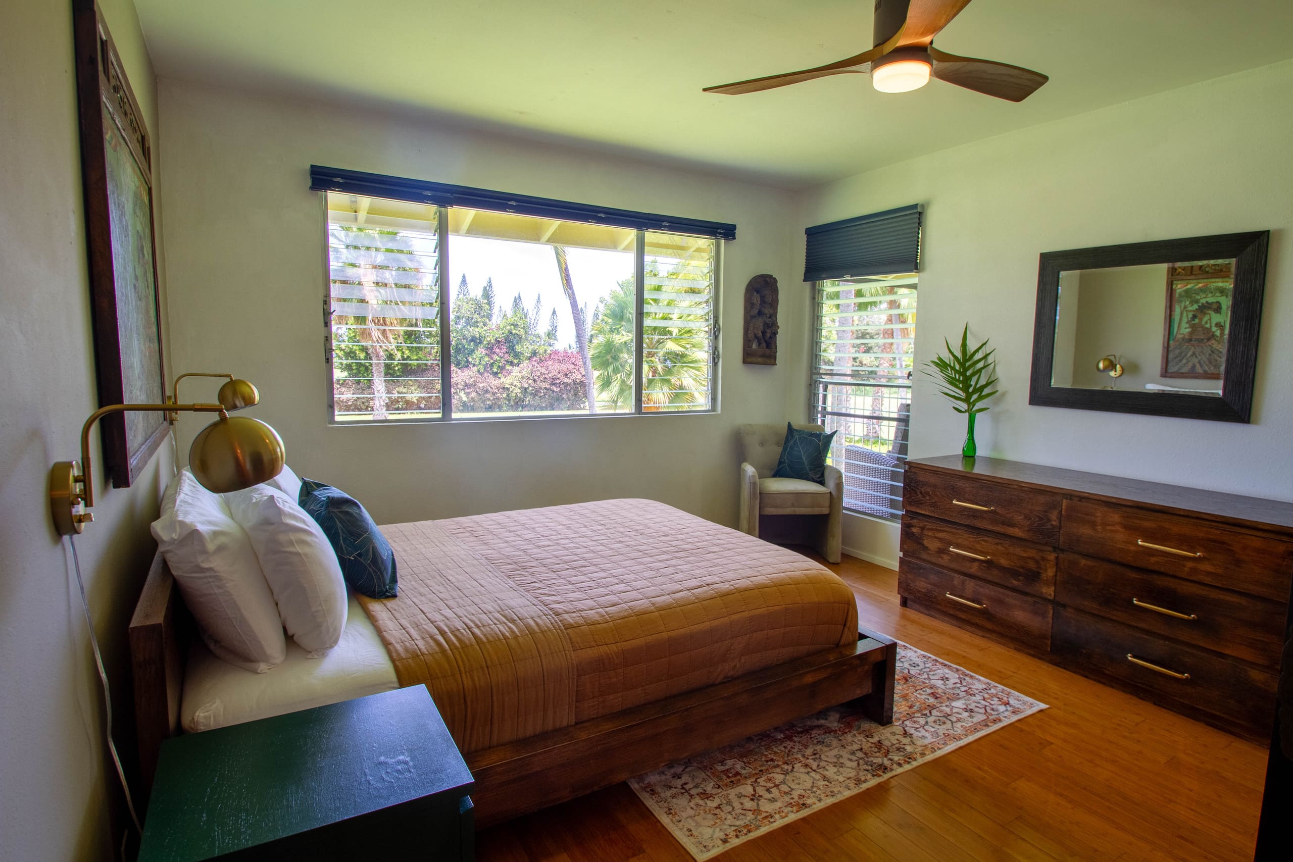 Condo in Kailua-Kona · ★4.81 · 2 bedrooms · 2 beds · 2 baths - Image 11