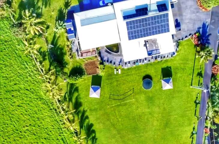 Hawaii Wellness Retreat | Private Waterfall Estate gallery image 4