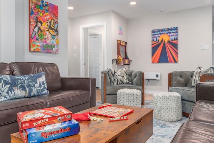 Spacious Creekside Retreat, Games, 2 x fireplaces