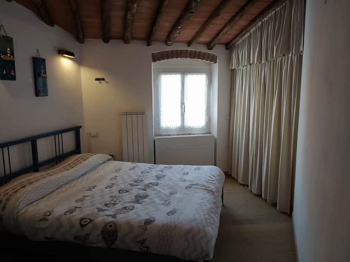 Schlafzimmer 1
