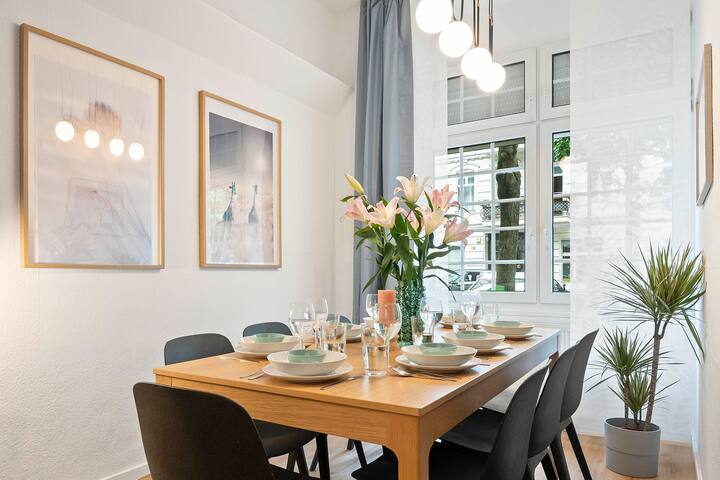 Holiday 33 Apartment L – 8 Rooms, 3 Baths (190m²) gallery image 3