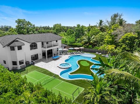 Villa Rio Grande 8BR Lazy River Pool + Pickleball