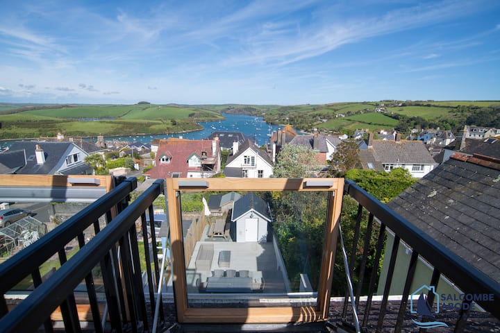 Stylish Sanctuary | Estuary Views | Outside Space - Devon