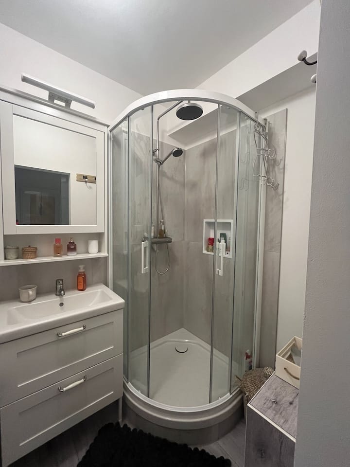 Souterrain-apartment - Brühl