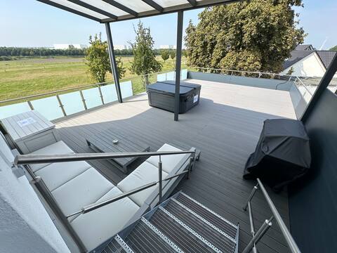 To the beautiful view I 150 I Oasis I Pure Luxury
